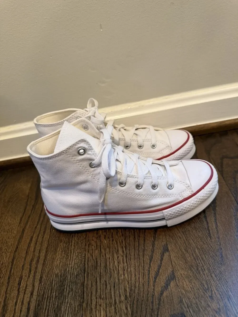 Converse Girls Chuck Taylor EVA Lift Hi Sneakers White Size 5 NEW